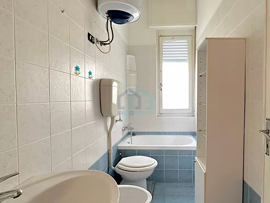 Immagine 14 di Bilocale in vendita  in Via alla Torre 36 a Spotorno