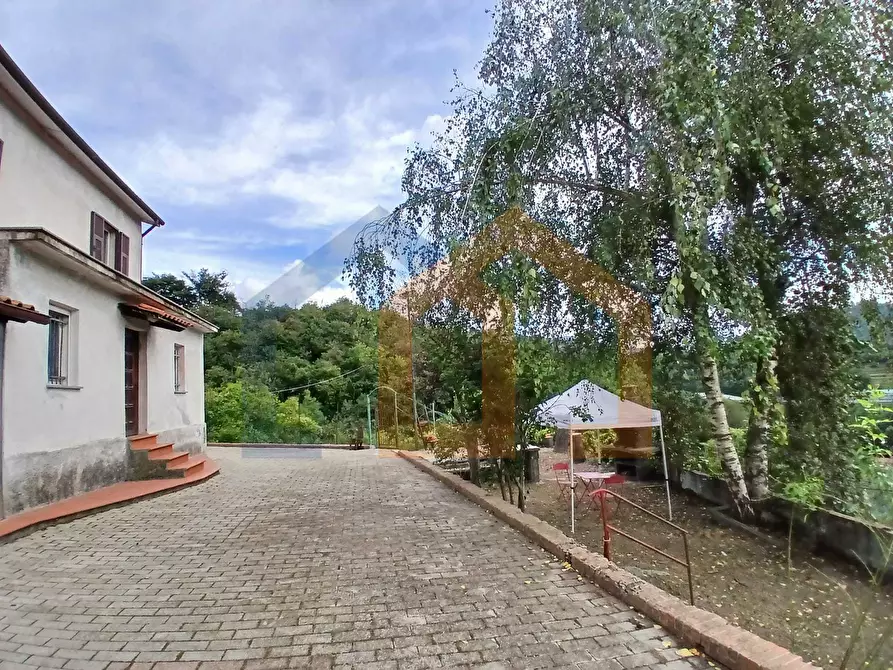 Immagine 4 di Villa in vendita  in località bricco a Altare