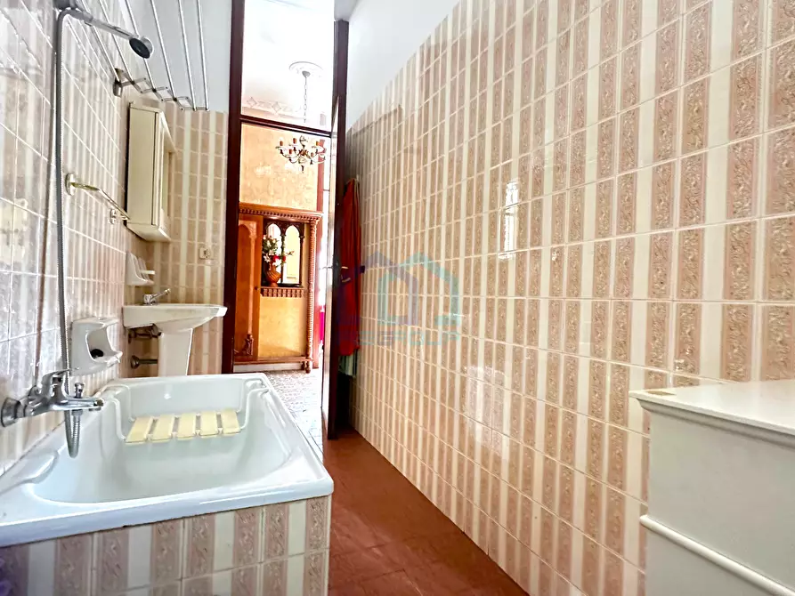 Immagine 11 di Trilocale in vendita  in Via Nicolò Sardi 30 a Varazze