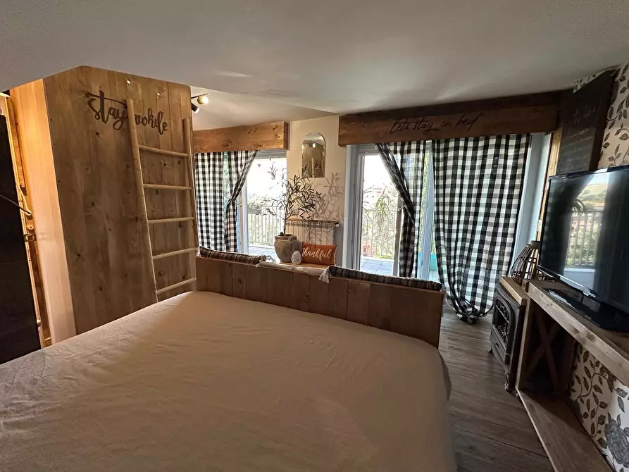 Immagine 22 di Quadrilocale in vendita  in Via Molise a Fonte Nuova