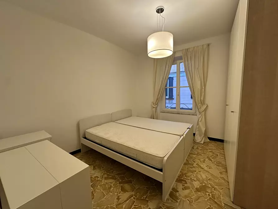 Immagine 6 di Pentalocale in affitto  a Chiavari