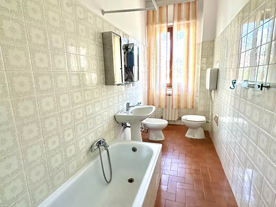 Immagine 15 di Quadrilocale in vendita  in Via Piacenza 440D a Chiavari