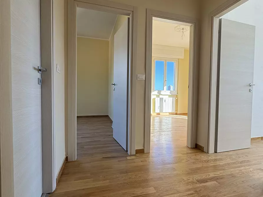 Immagine 8 di Trilocale in affitto  a Chiavari