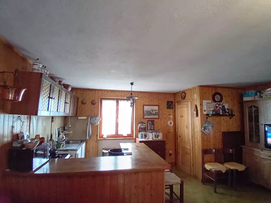 Immagine 5 di Villetta a schiera in vendita  a Bedonia