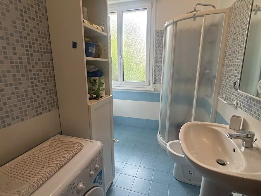 Immagine 8 di Bilocale in affitto  a Chiavari