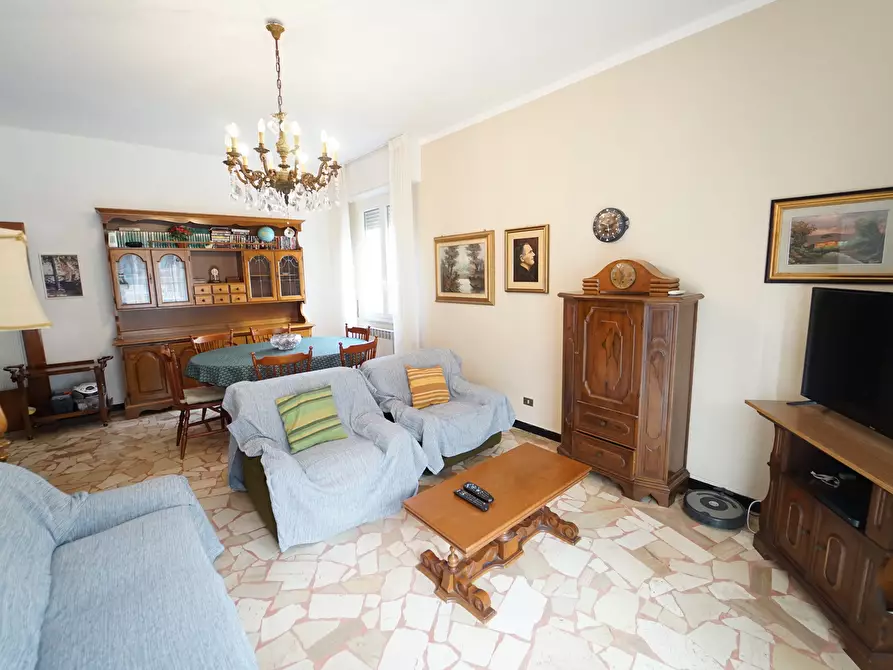 Immagine 5 di Quadrilocale in affitto  a Lavagna