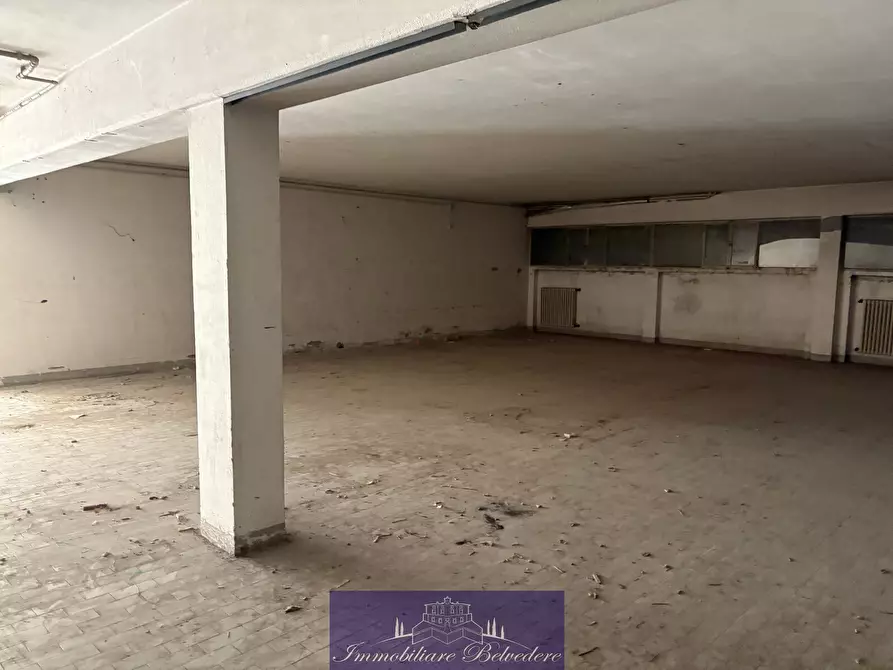 Immagine 7 di Magazzino in vendita  in Via Antonio Pacinotti a Sesto Fiorentino