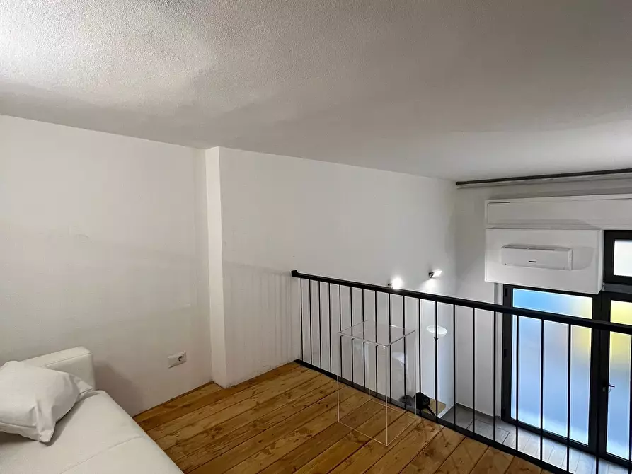 Immagine 12 di Laboratorio in affitto  in Via Baracca a Firenze