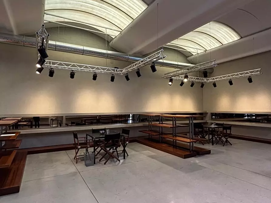 Immagine 28 di Attività artigianale in vendita  in Via Cassia 63 a Impruneta