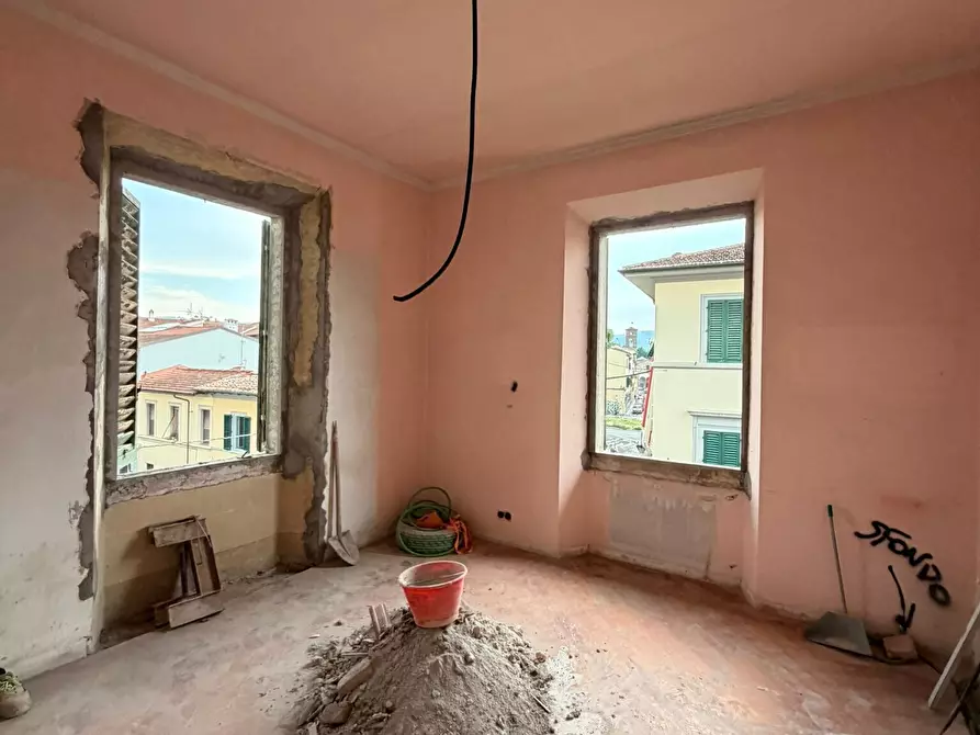 Immagine 13 di Trilocale in vendita  in Via Fratelli Bandiera a Firenze