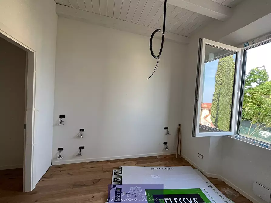 Immagine 37 di Trilocale in vendita  in Via di Mugnana a Greve In Chianti