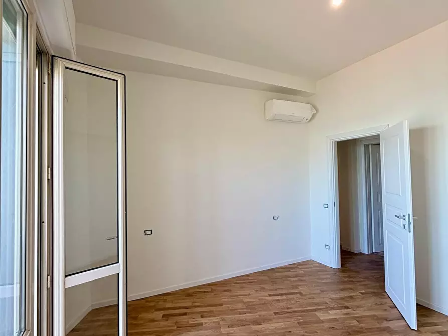 Immagine 11 di Trilocale in vendita  in Via Antonio Santucci a Firenze