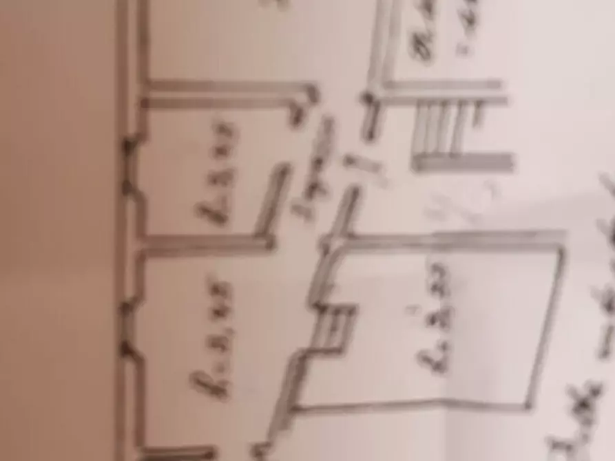 Immagine 15 di Trilocale in vendita  in Piazza D'Azeglio a Firenze