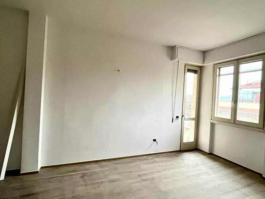 Immagine 4 di Trilocale in vendita  in Via di Novoli a Firenze