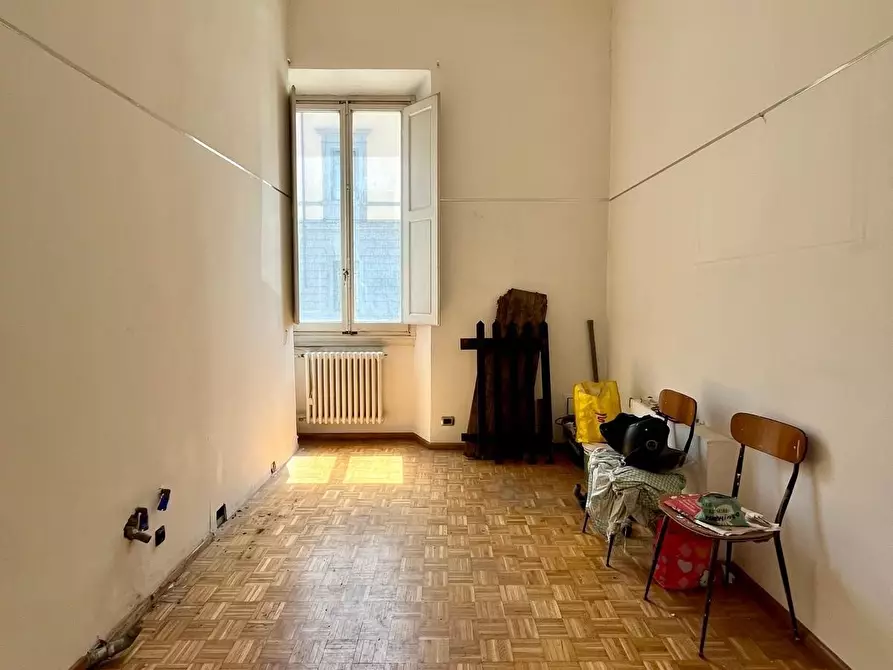 Immagine 5 di Appartamento in vendita  in Viale Milton a Firenze