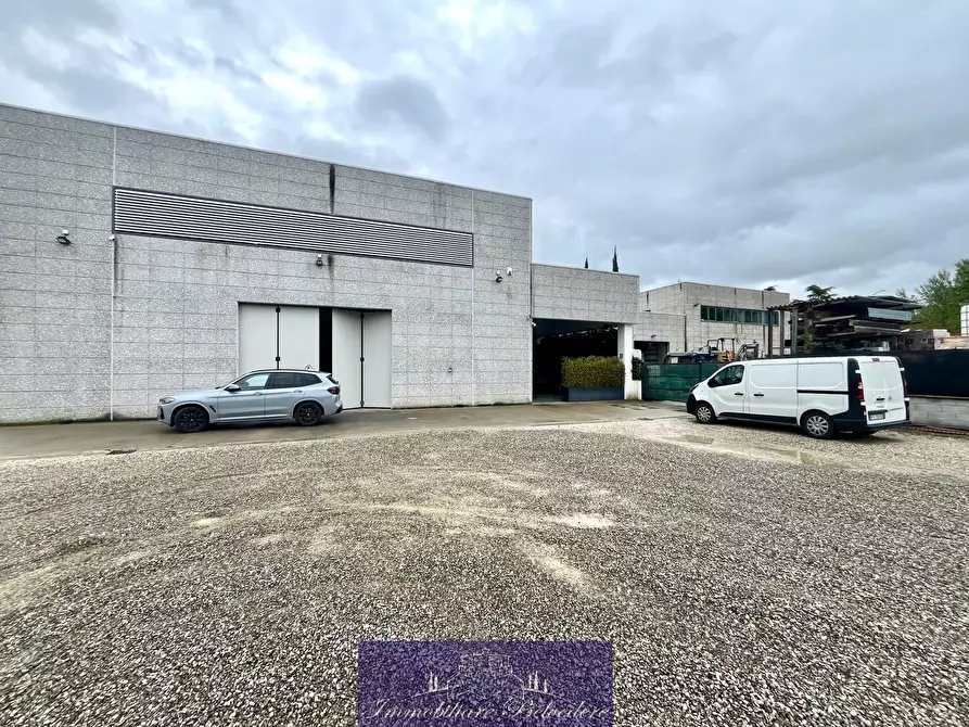 Immagine 9 di Capannone industriale in vendita  in Via San Vito di Sotto a San Casciano In Val Di Pesa