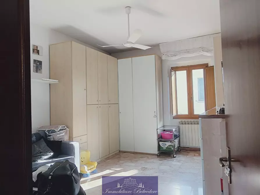 Immagine 6 di Appartamento in vendita  in Via Livornese a Lastra A Signa