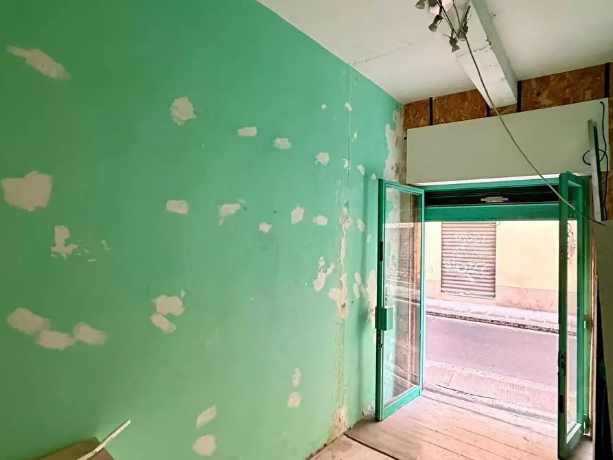 Immagine 2 di Locale commerciale in vendita  in Via Mino a Firenze