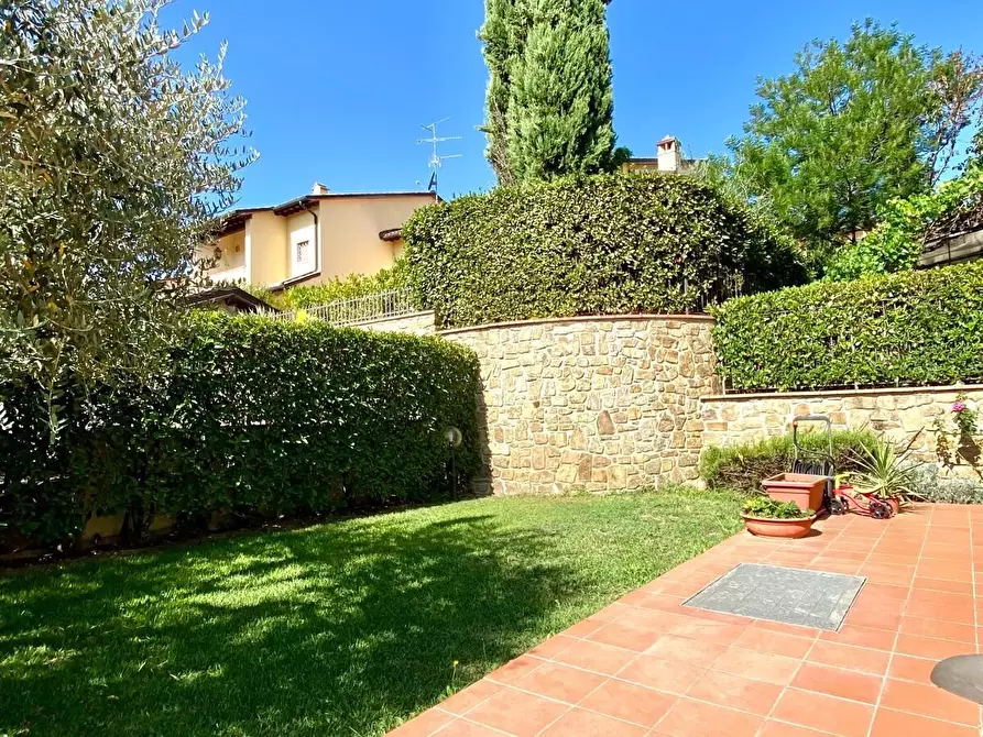 Immagine 12 di Quadrilocale in vendita  in Via Torricella 7 a Impruneta