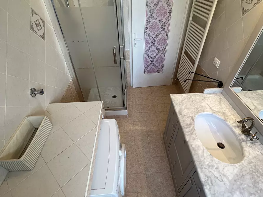 Immagine 28 di Bilocale in vendita  in Via Lavino 7 a Sala Bolognese