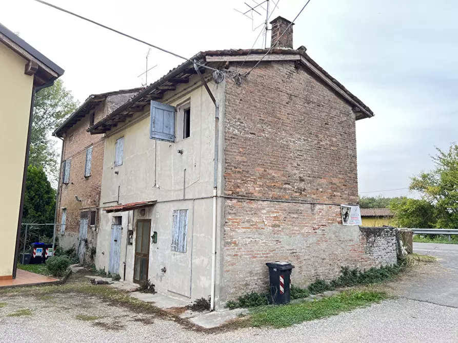 Immagine 2 di Rustico / casale in vendita  a Crevalcore