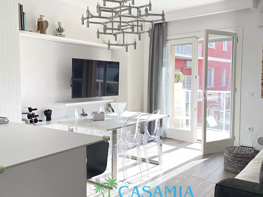 Immagine 4 di Trilocale in vendita  a San Benedetto Del Tronto