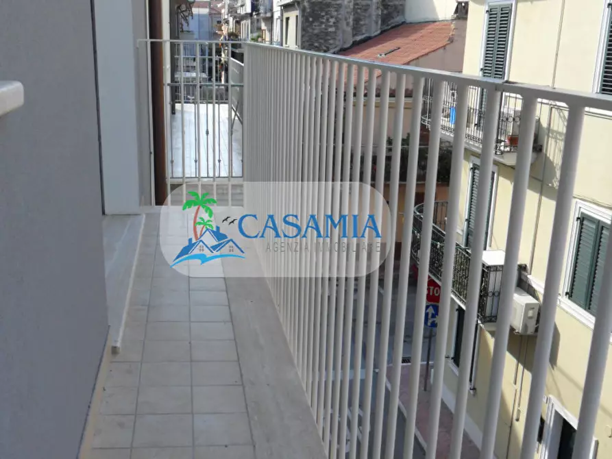 Immagine 6 di Trilocale in vendita  in via Leopardi a Grottammare