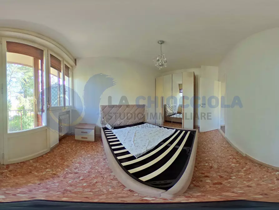 Immagine 13 di Bilocale in affitto  in Via Emilia Levante a Bologna