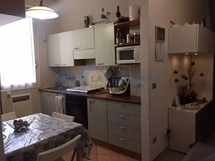 Immagine 20 di Trilocale in affitto  in via Valdossola a Bologna