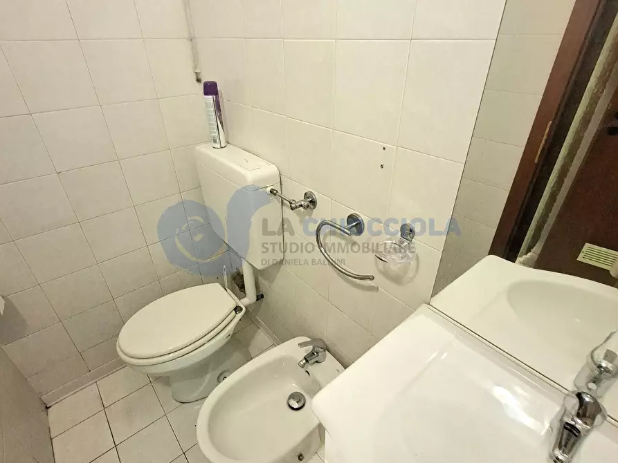 Immagine 17 di Ufficio in affitto  in via Francesca Edera De giovanni a Bologna