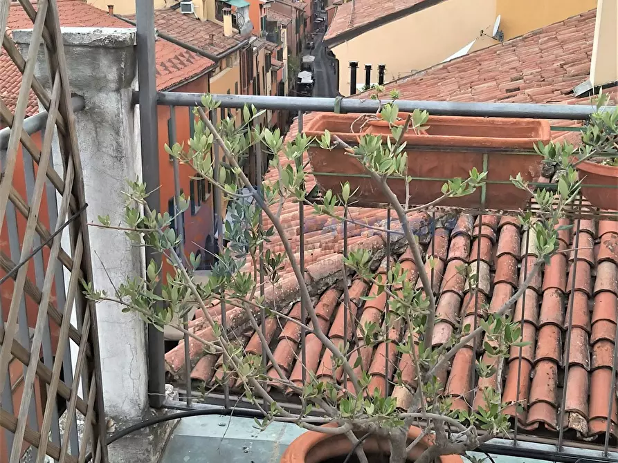 Immagine 10 di Attico in affitto  in Via del Pratello a Bologna
