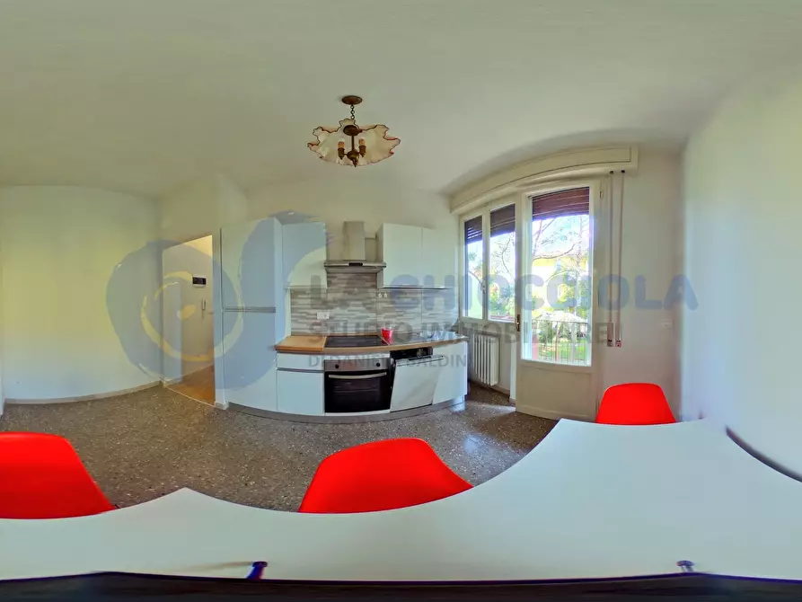 Immagine 9 di Bilocale in affitto  in Via Emilia Levante a Bologna