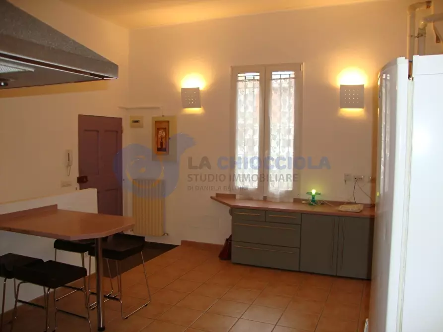 Immagine 8 di Trilocale in affitto  in VIA SPADA a Bologna