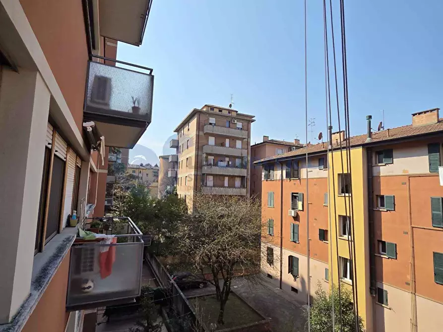 Immagine 2 di Quadrilocale in vendita  a Bologna