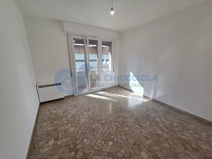 Immagine 13 di Appartamento in affitto  a Bologna
