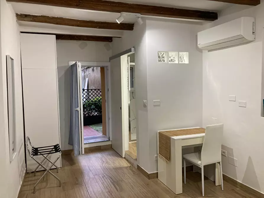 Immagine 20 di Bilocale in affitto  in Via degli Angeli a Bologna