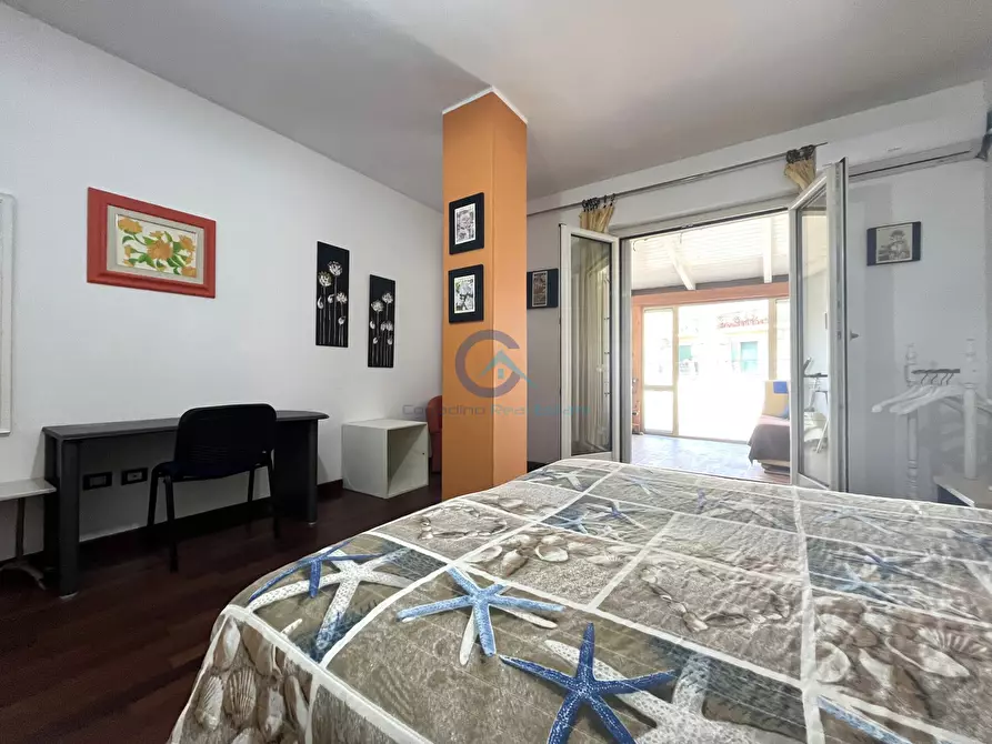 Immagine 4 di Stanza singola in affitto  a Catanzaro