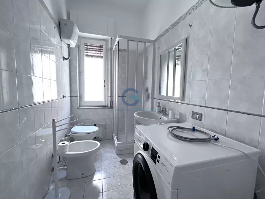 Immagine 8 di Stanza singola in affitto  a Catanzaro