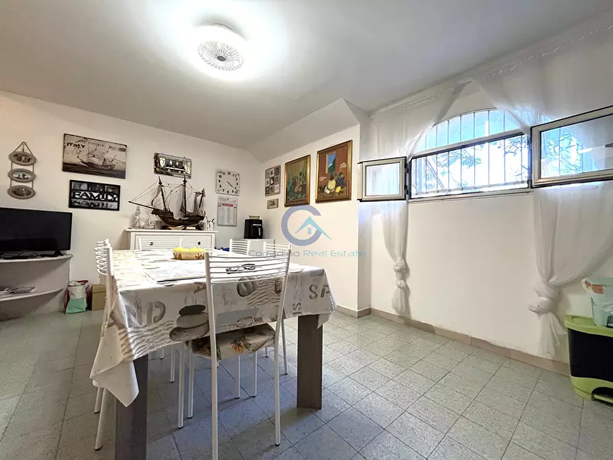 Immagine 5 di Quadrilocale in vendita  a Stalettì