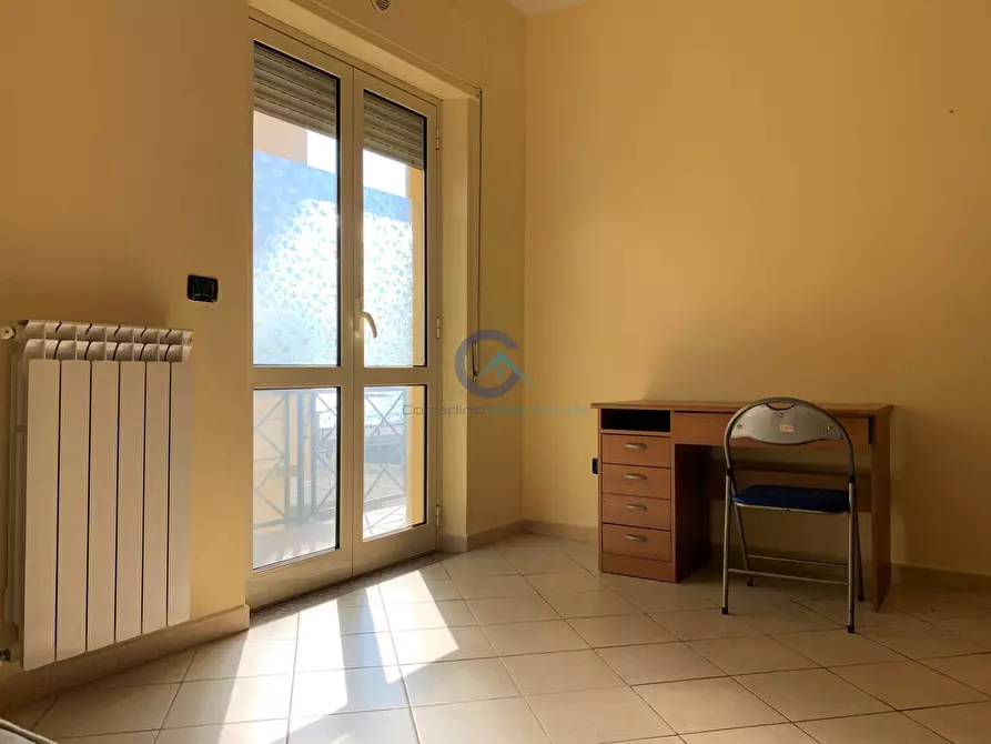 Immagine 8 di Trilocale in affitto  a Catanzaro