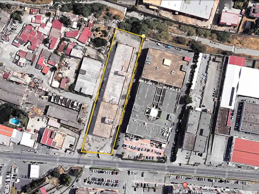 Immagine 6 di Palazzo in vendita  in Viale Lucrezia della Valle 56 a Catanzaro