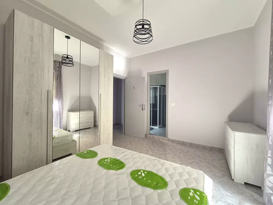 Immagine 5 di Stanza singola in affitto  a Catanzaro