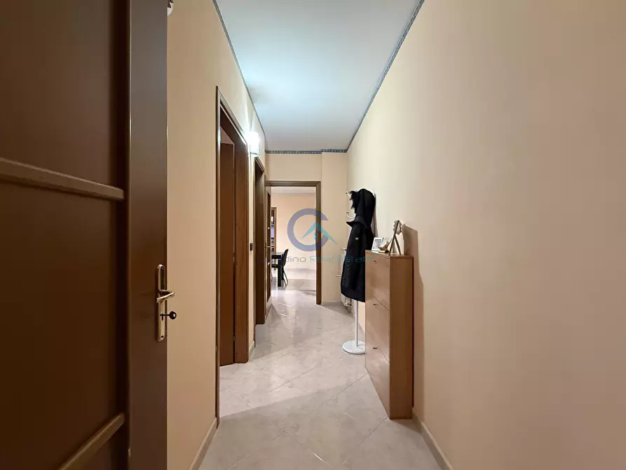 Immagine 6 di Trilocale in vendita  in Viale Magna Grecia 169 a Catanzaro
