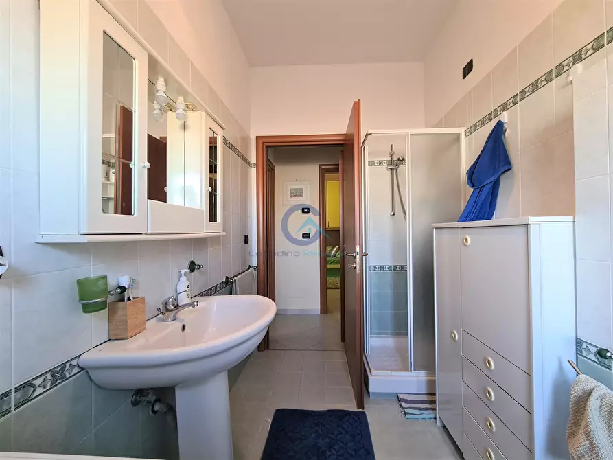 Immagine 7 di Trilocale in affitto  a Catanzaro