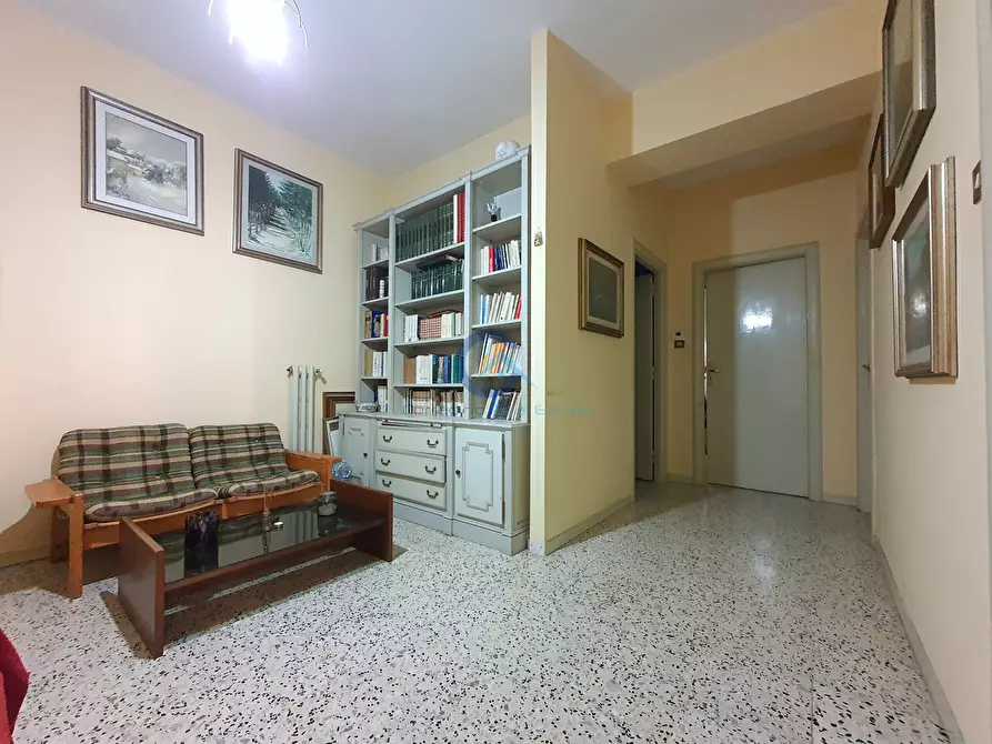 Immagine 5 di Stanza singola in affitto  in Via Madonna dei Cieli 17 a Catanzaro