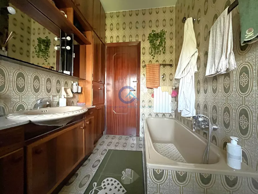 Immagine 5 di Trilocale in vendita  a Catanzaro