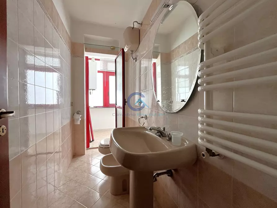 Immagine 12 di Quadrilocale in vendita  in Via Brigata Catanzaro 12 a Catanzaro