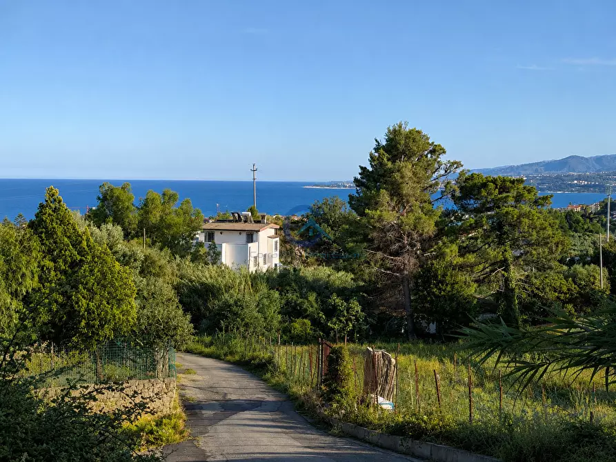 Immagine 1 di Terreno edificabile in vendita  in Contrada Costa degli Aranci 18 a Montauro