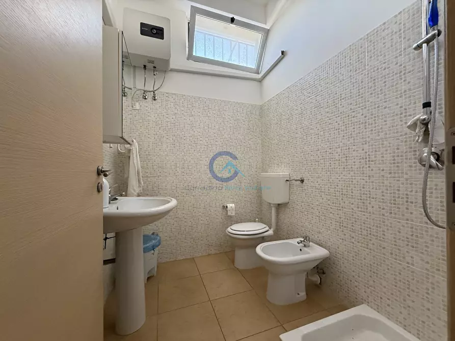 Immagine 8 di Ufficio in vendita  in Via Milazzo 32 a Catanzaro