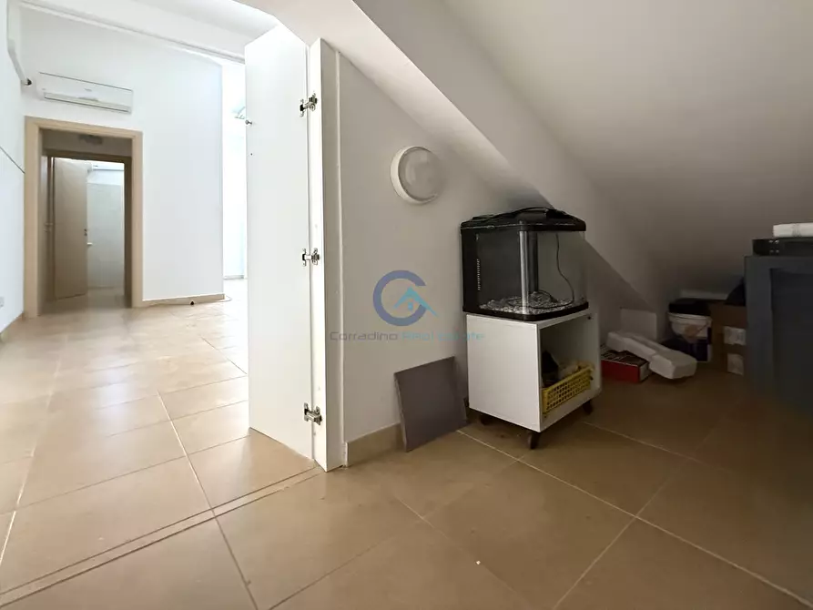 Immagine 4 di Ufficio in vendita  in Via Milazzo 32 a Catanzaro